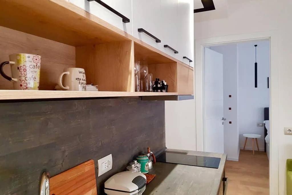 Lina -Tia Lovely New Bazaar Apartment Tiran Dış mekan fotoğraf